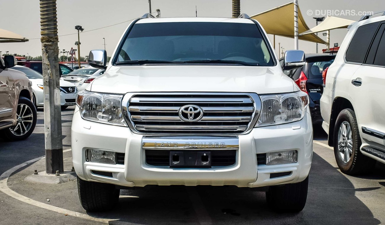 Toyota Land Cruiser VXR V8