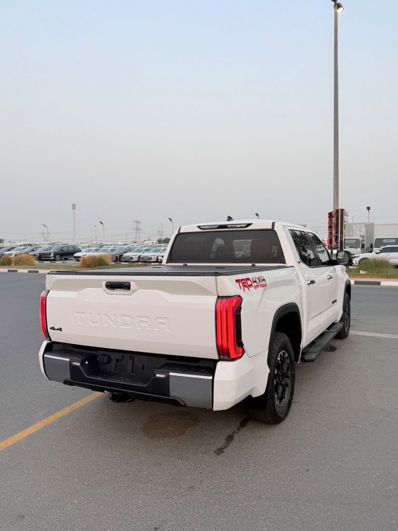 Toyota Tundra SR 2024 TOYOTA TUNREA 4x4 All wheel drive Full option