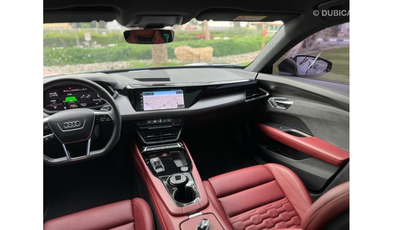 Audi e-tron GT AUDI GT E-TRON 2022 GCC SPCIAL EDITIONS UNDER WARRANTY WITH SERVICE CONTRACT