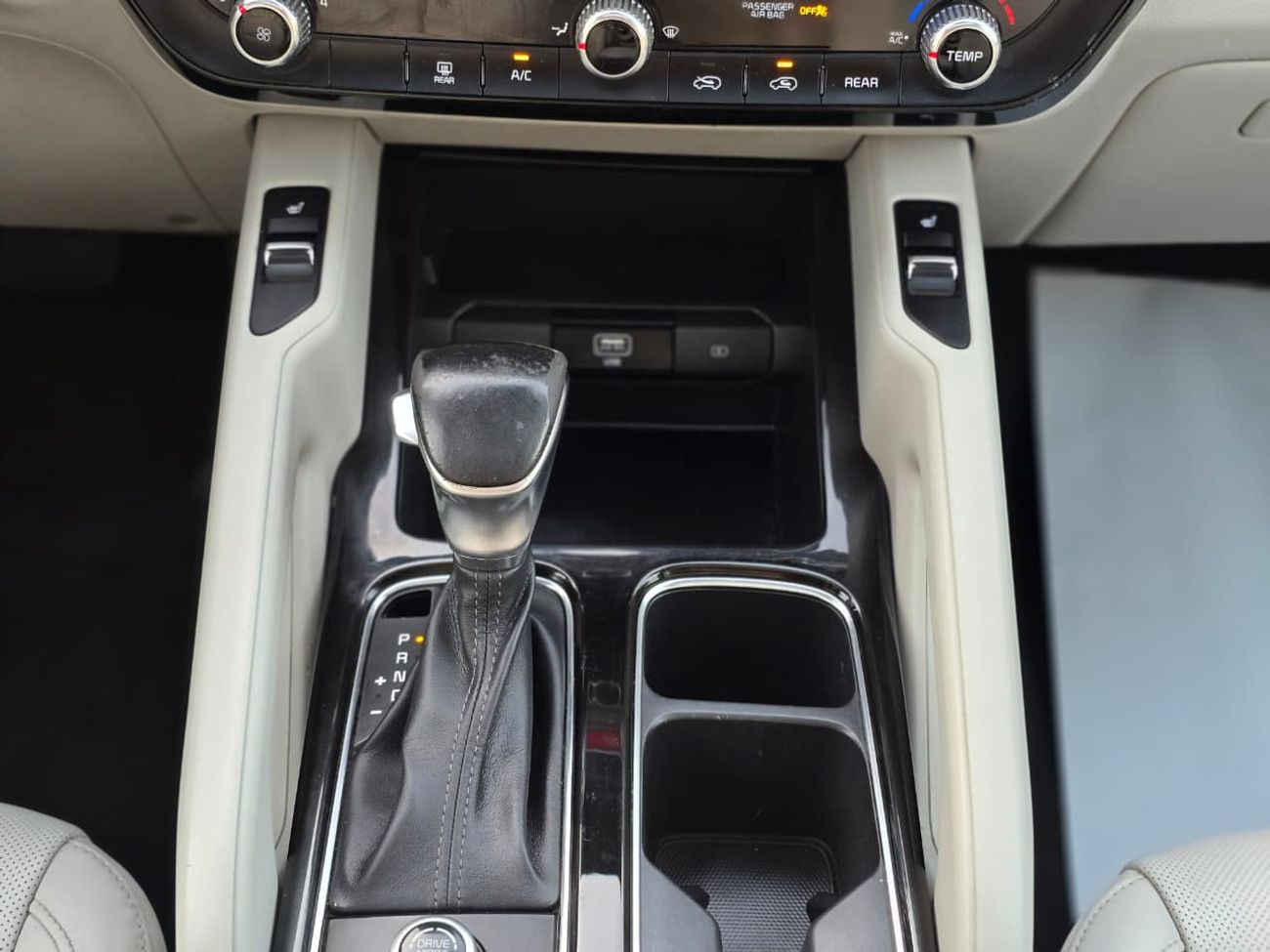 كيا تيلورايد 3.8L V6