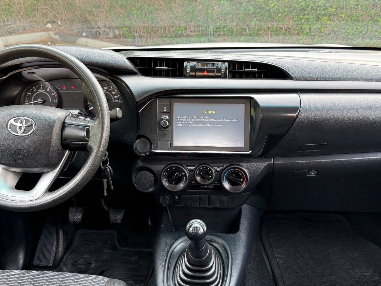Toyota Hilux GLX 2.7L Double Cab Utility RWD A/T