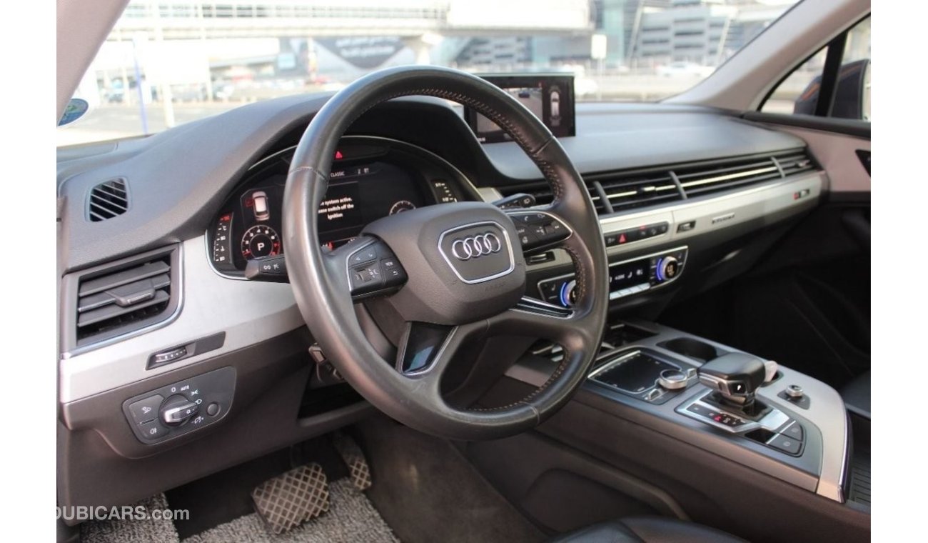 Used Audi Q7 2019 for sale in Dubai 575114