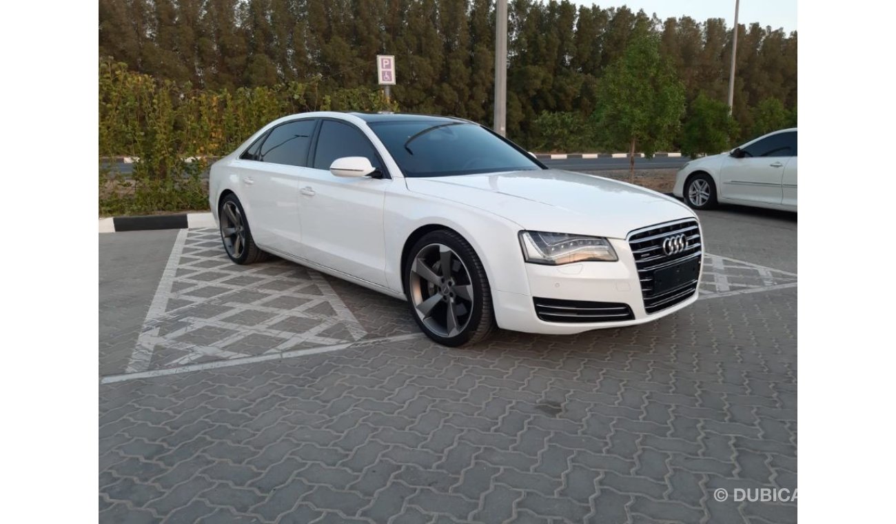 Audi A8 أودي A8 خليجي V6 فل اوبشن