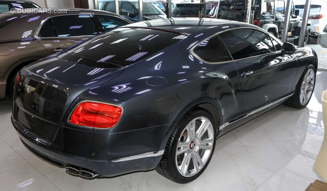 Bentley Continental GT Coupe, 2 Doors, GCC Specs.