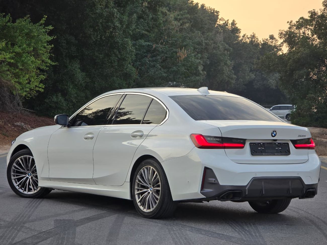 بي أم دبليو 320 BMW 320i 2021 KOREAN // BODY KIT M POWER // FULL OPITION // PERFECT CONDITION // LOW MILEAGE