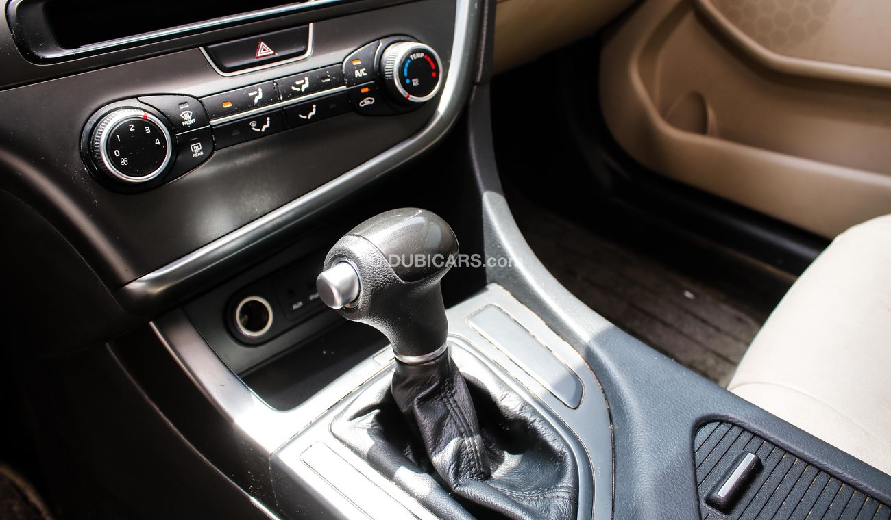 كيا أوبتيما 2014 Kia Optima Gulf specs V4 clean car in excellent condition