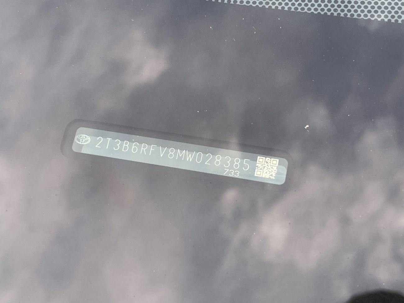 Toyota RAV4 2021 TOYOTA RAV4 XLE PREMIUM HYBRID FULL OPTIONS IMPORTED FROM USA