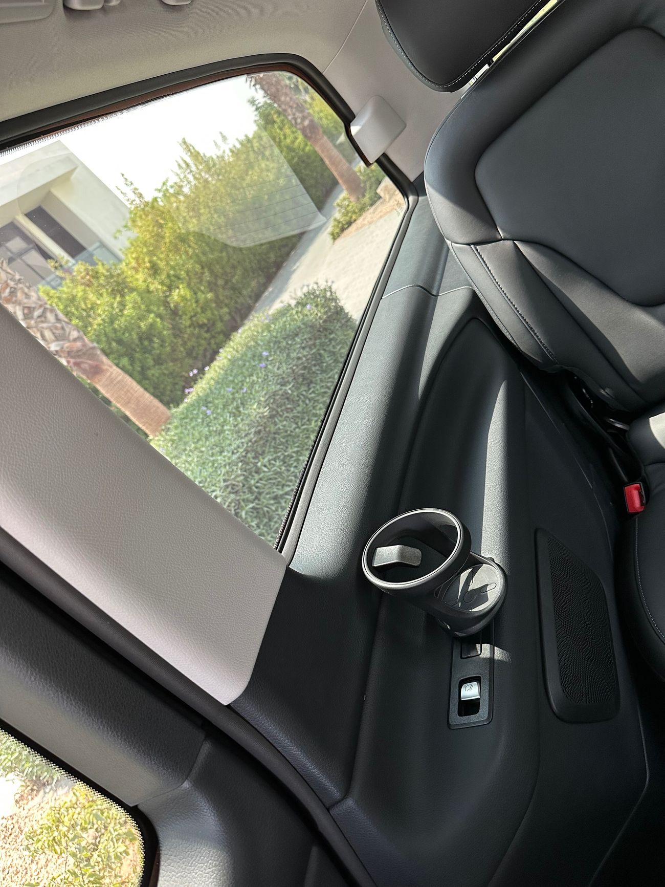 مرسيدس بنز V 250 Std 2.1L