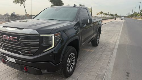 GMC Sierra