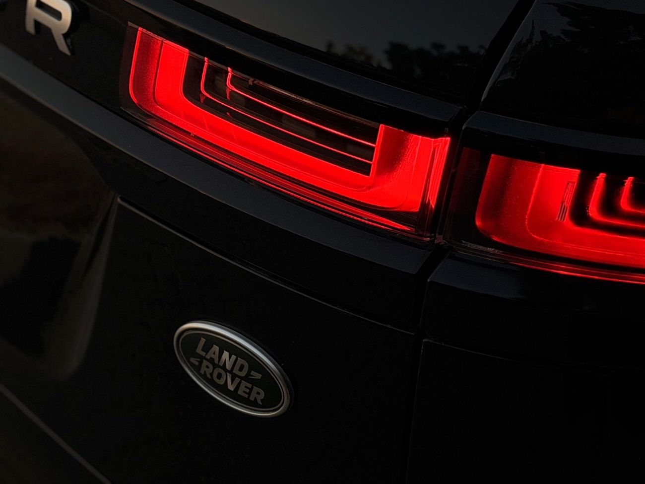 لاند روفر رينج روفر فيلار P250 SE 2.0L