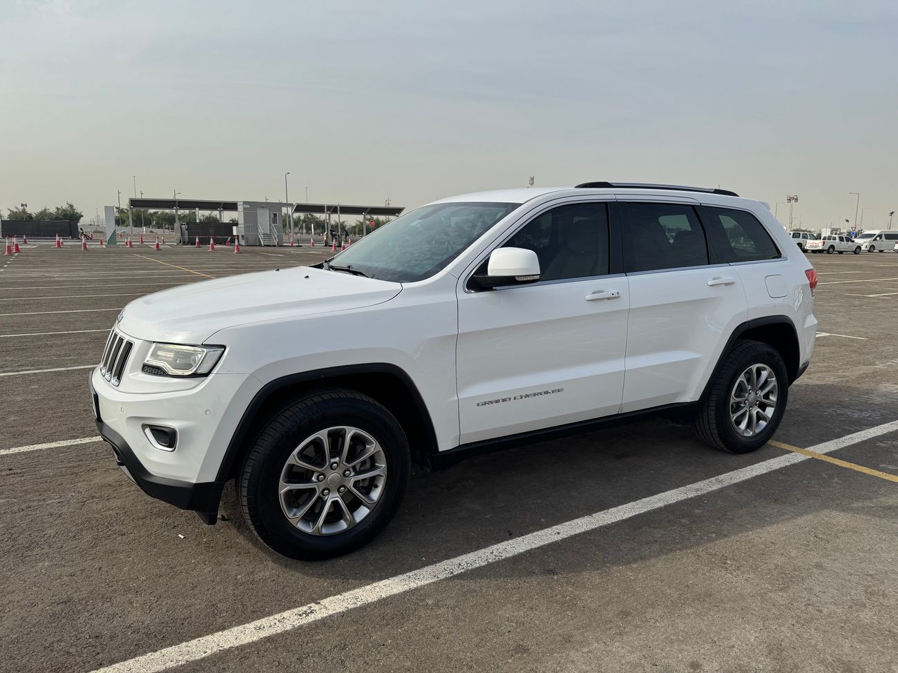 جيب جراند شيروكي