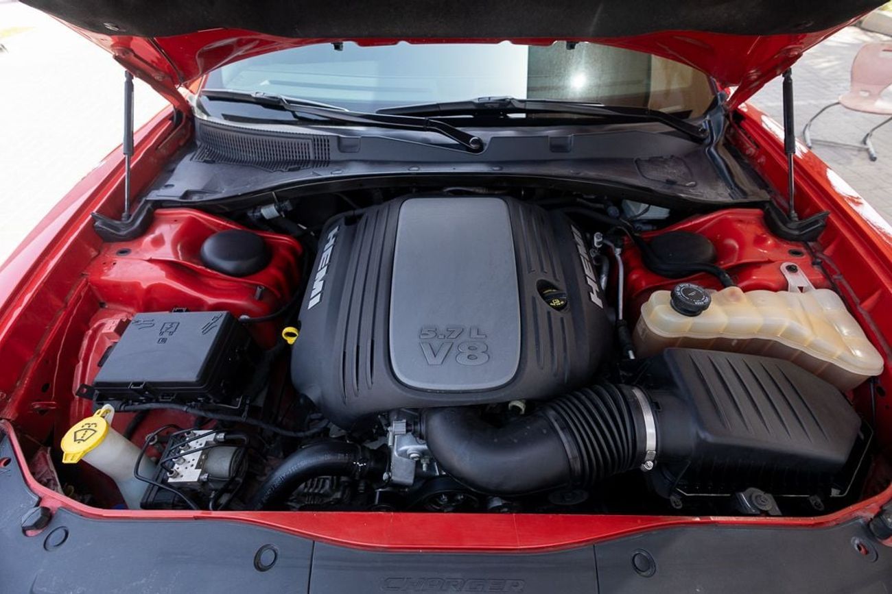 Dodge Charger R/T 5.7L