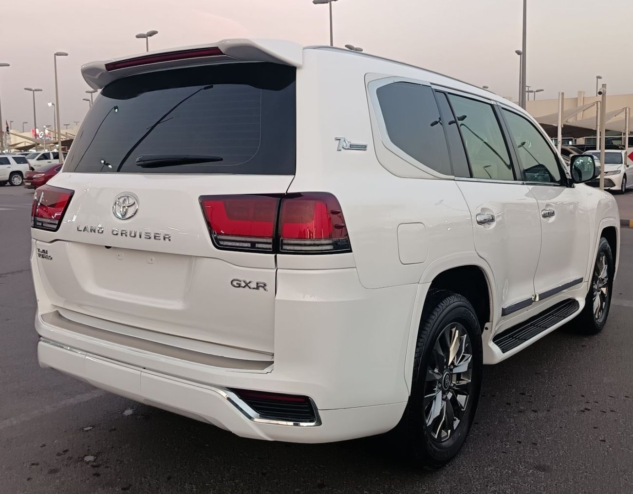 تويوتا لاند كروزر