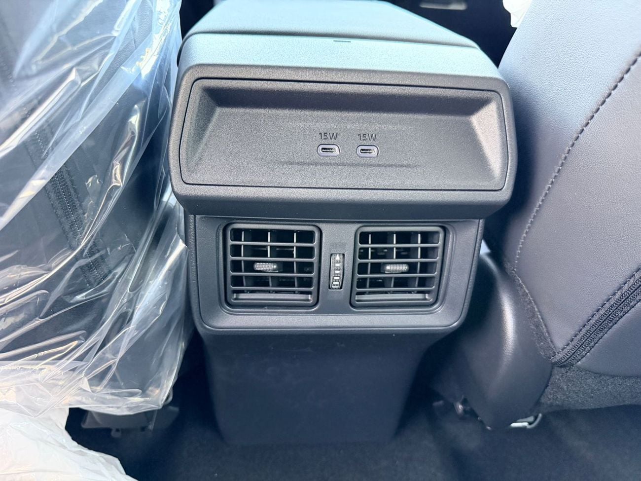 Toyota RAV4 Toyota Rav4 2026 2.5L Hybrid petrol Gcc saudi spec XSE Black edition 360⁰camera Bluetooth system cru