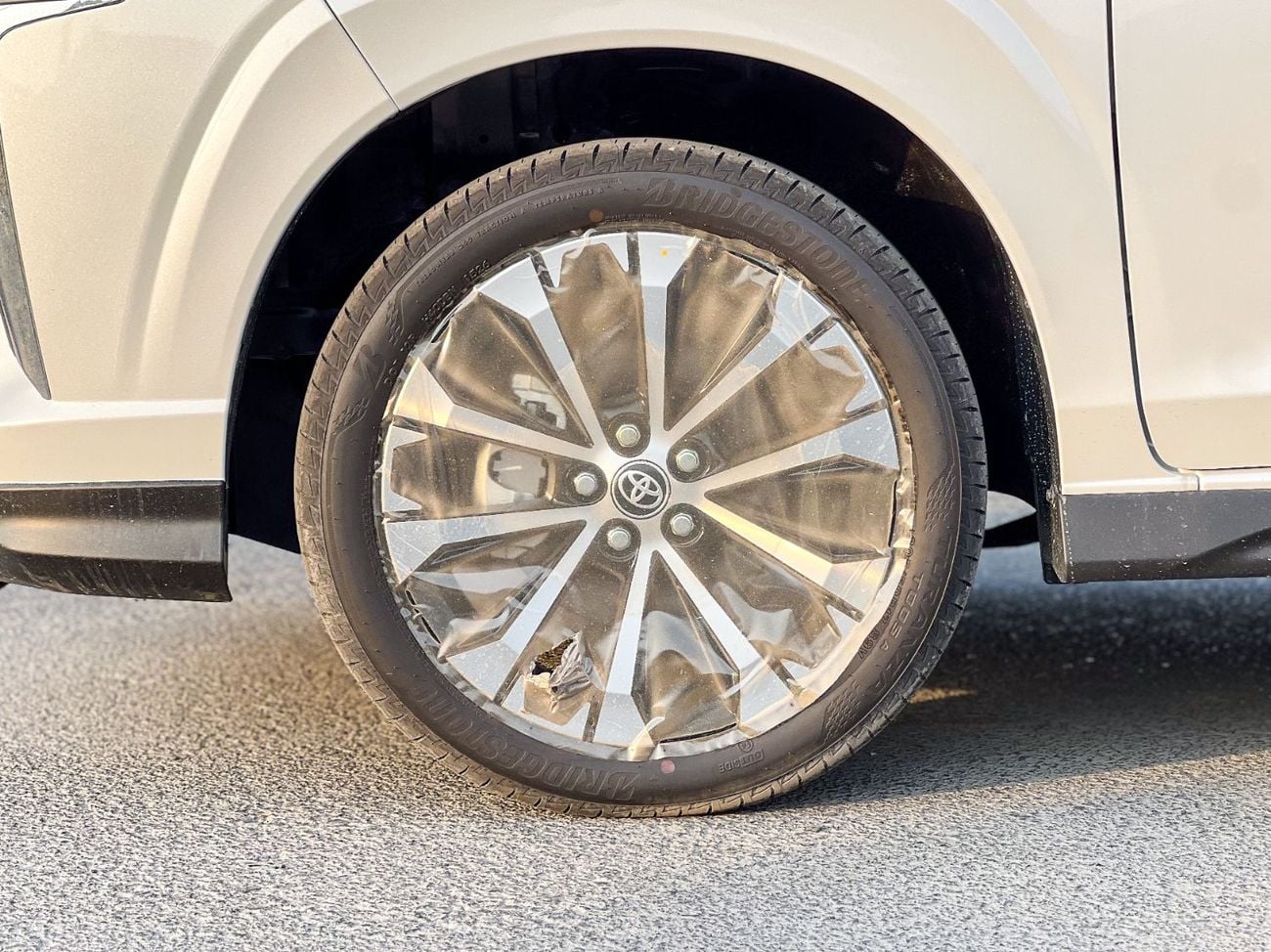 تويوتا فيلوز GX - EXPORT ONLY - Toyota Veloz G 1.5L