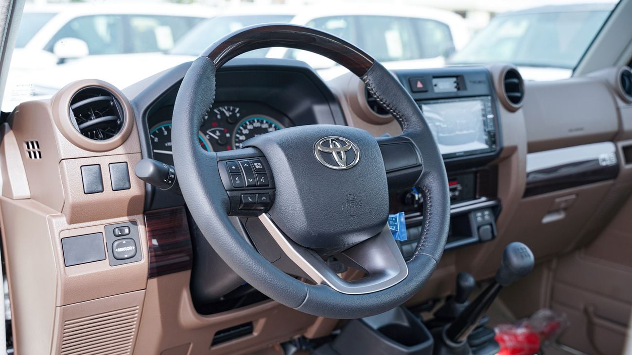 Toyota Land Cruiser Pick Up