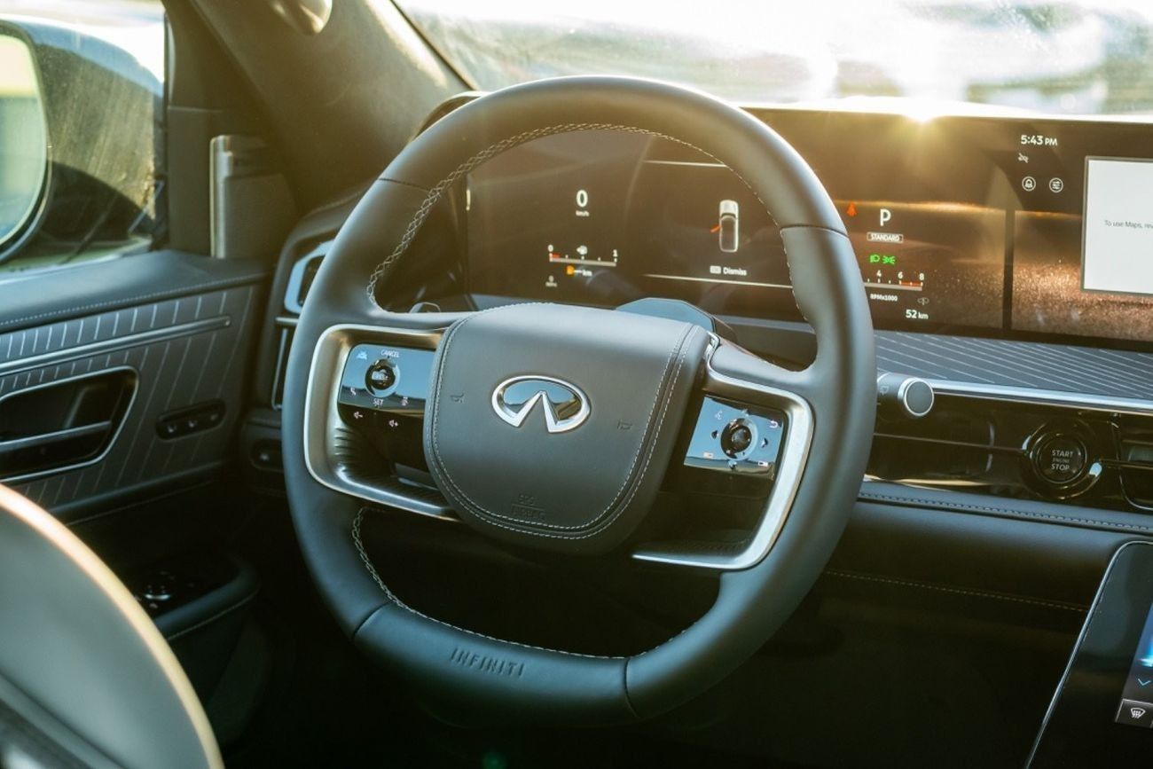 Infiniti QX80 Autograph Captain Chairs 3.5L