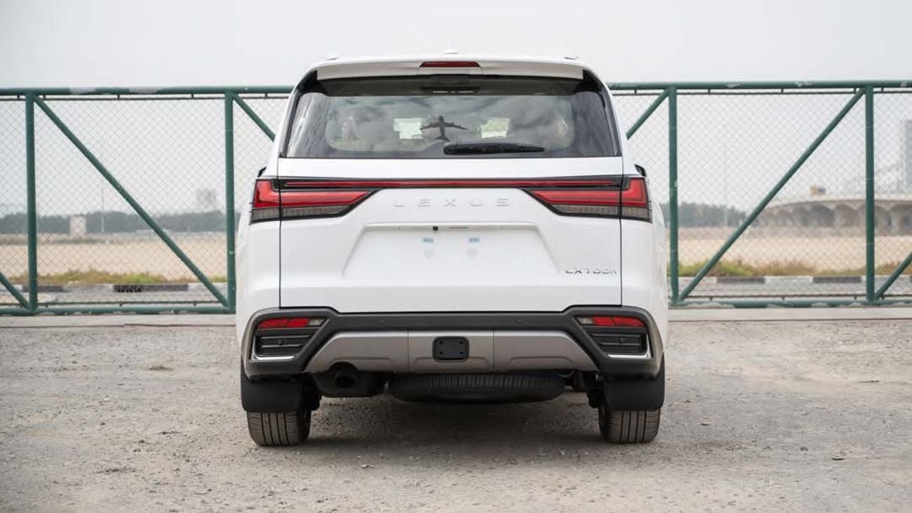 Lexus LX 700h LEXUS LX700H 3.5L HEV URBAN -2025