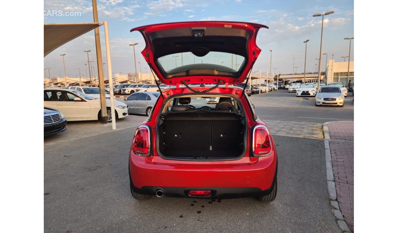 Mini Cooper Std Mini Cooper_2015_Excellent_Condition _Full option