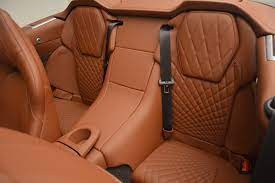 أستون مارتن فانكويش interior - Seats