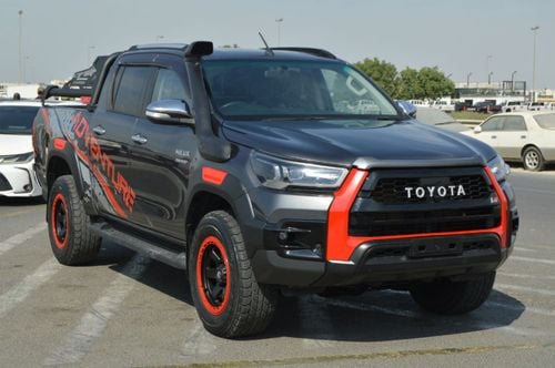 Toyota Hilux Double cabin 2.8L, perfect inside and outside