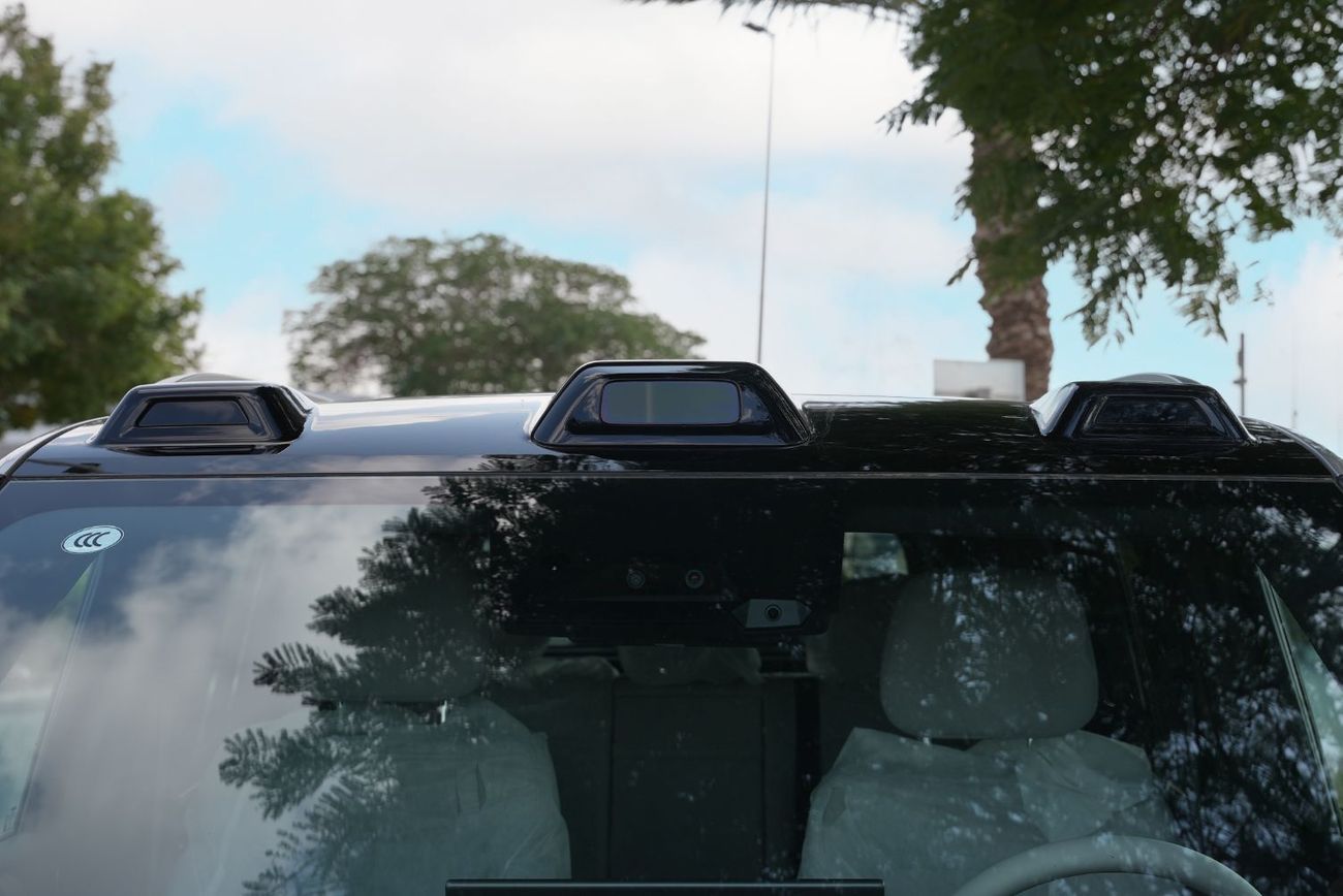 بي واي دي ليوبارد 8 2025 Leopard 8  NEW Flagship 5-seates AWD Gold in White 0Km