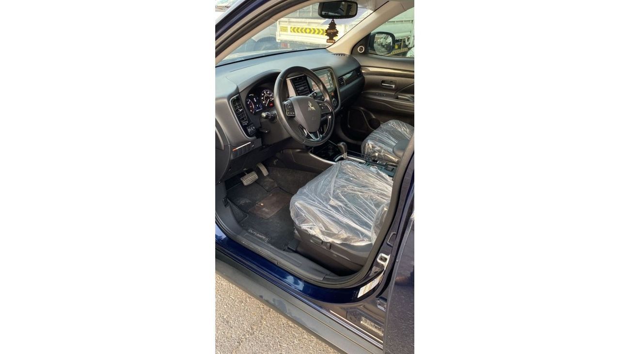 Mitsubishi Outlander GLX Super High 2018 Mitsubishi Outlander SEL Super High (GF)