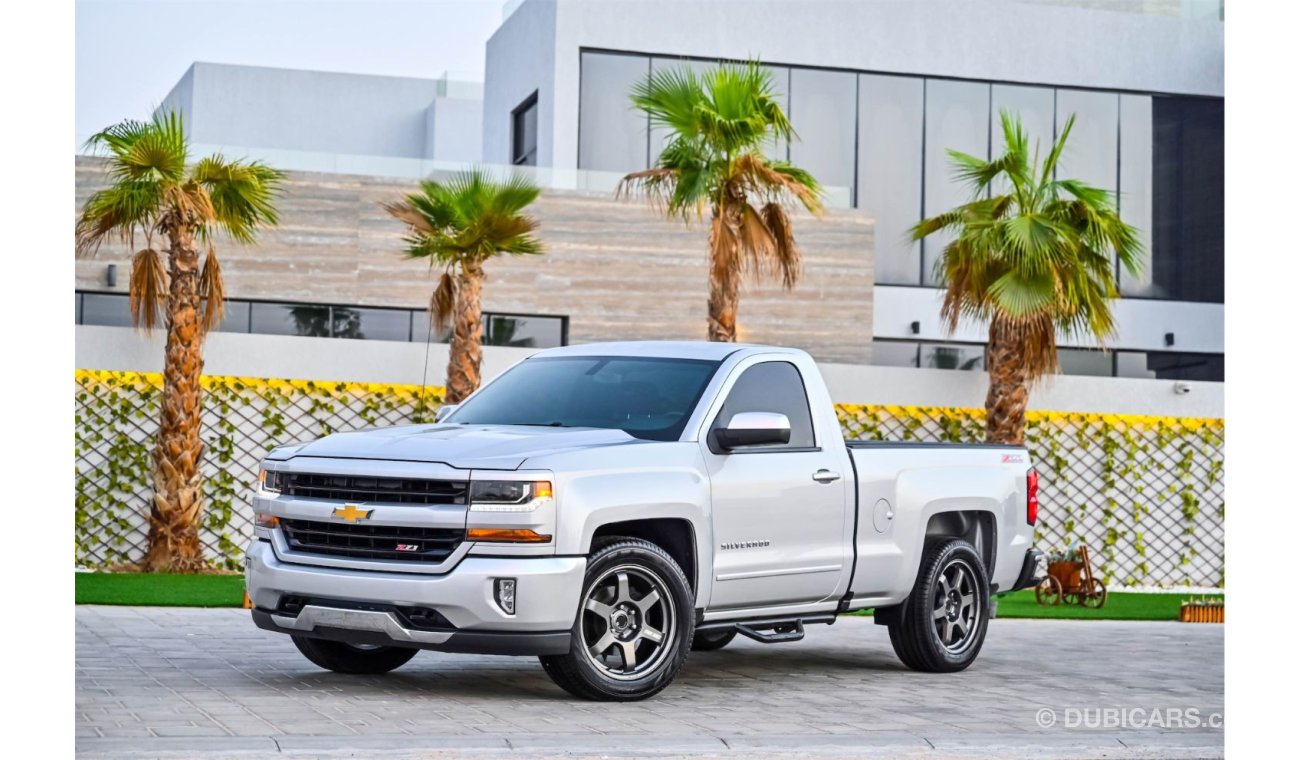 Chevrolet Silverado Z71 5.3L V8 | 1,841 P.M |  0% Downpayment | Spectacular Condition!