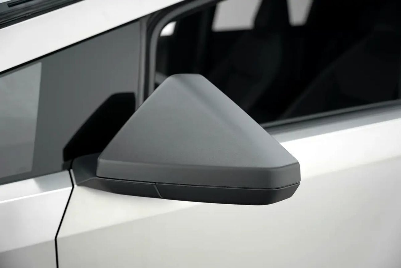 تسلا سايبرتراك CYBERBEAST