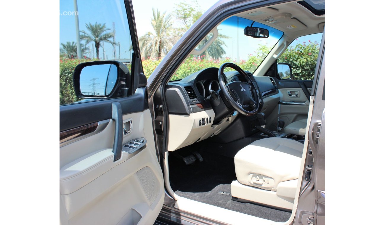 Mitsubishi Pajero 2014 / GCC/ FULL OPTION / 100% FREE OF ACCIDENT / FULL SERVICE DONE