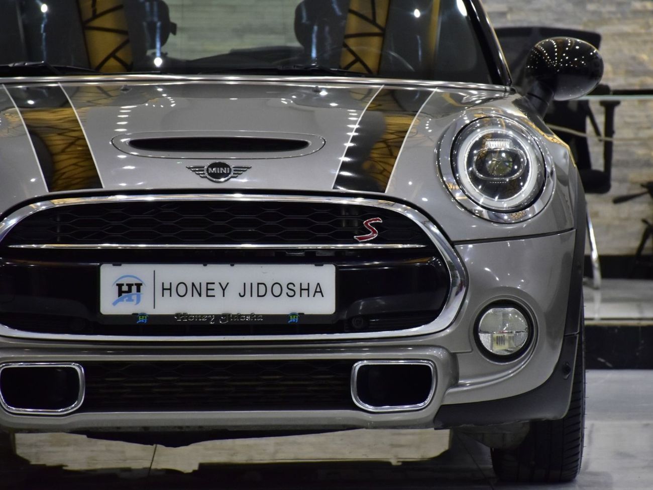 ميني كوبر إس EXCELLENT DEAL for our Mini Cooper S ( 2019 Model ) in Brown Color GCC Specs