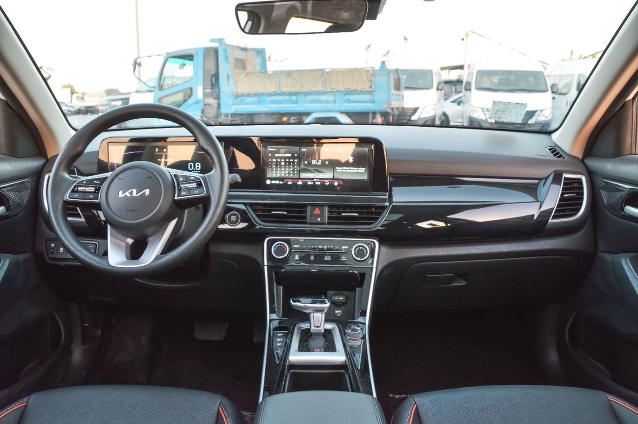 Kia Seltos KIA SELTOS 1.5L LUXURY PETROL SUV 2025