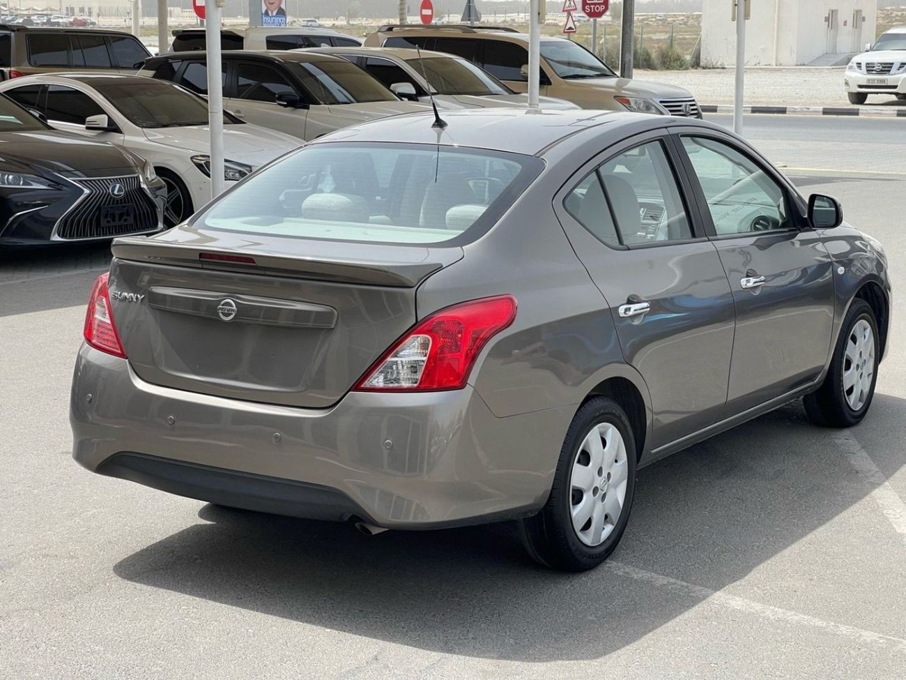 Nissan Sunny 1.6L S A/T