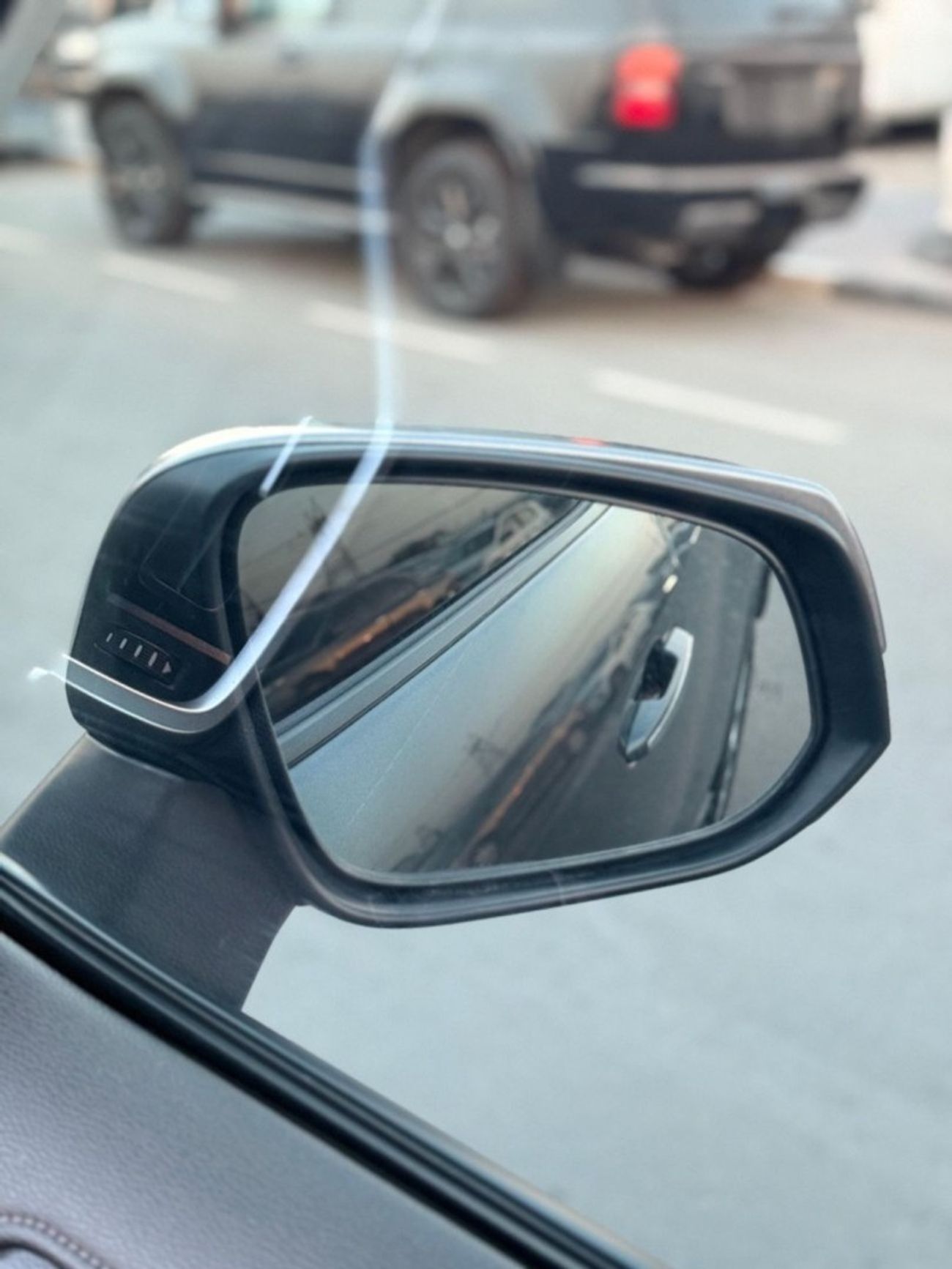 تويوتا راف ٤ Japan 2.0 L Full Option 360 camera,leather seats, power seat,head up display