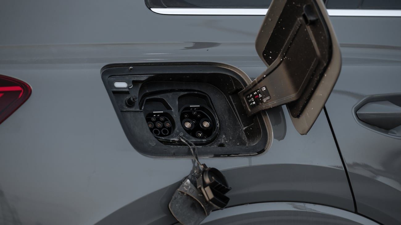 Audi Q4 2025 | AUDI E-TRON Q4 TOP VERSION [ EXPORT ONLY ]