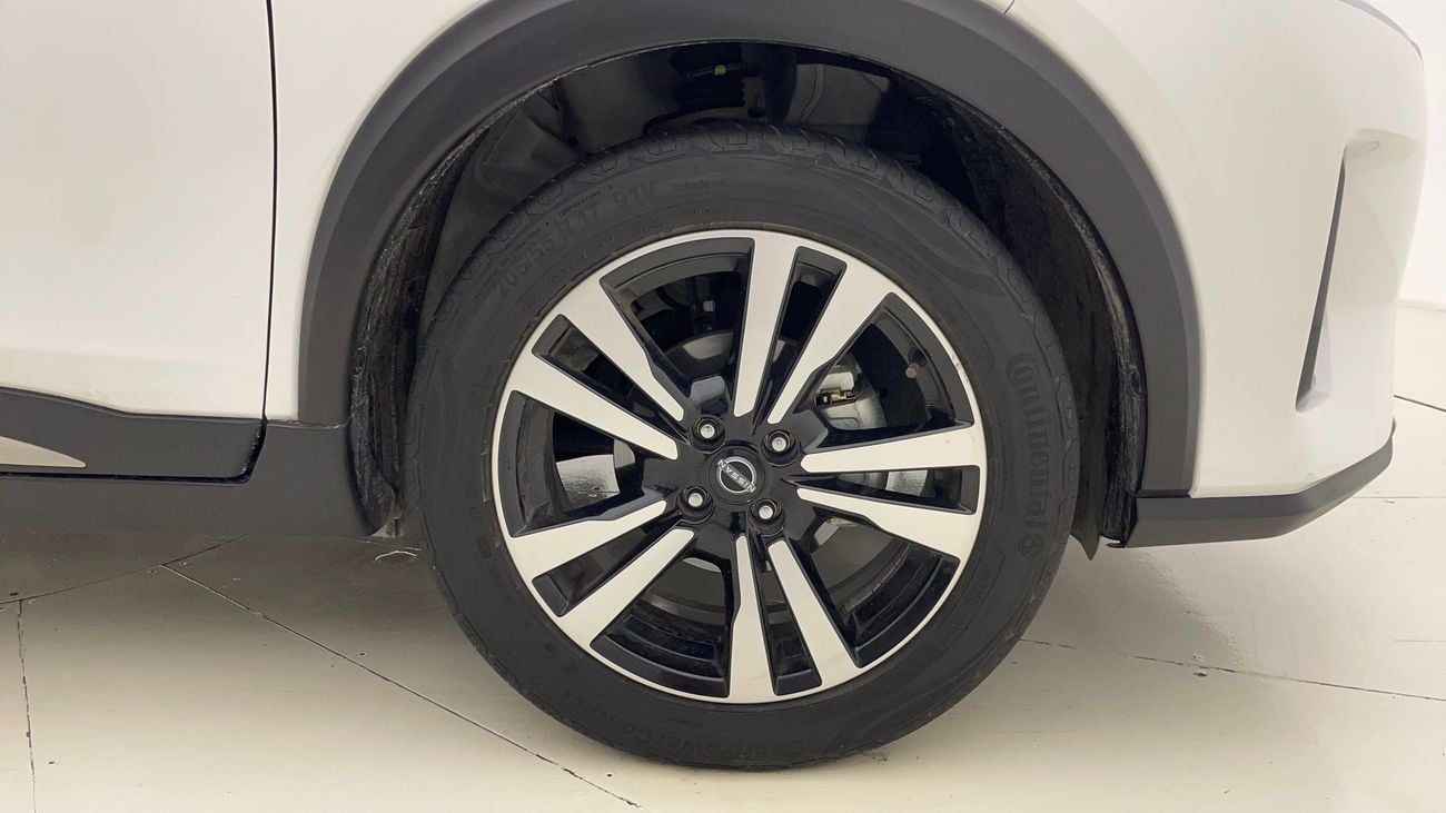 Nissan Kicks SV 1.6 | Zero Down Payment | Home Test Drive