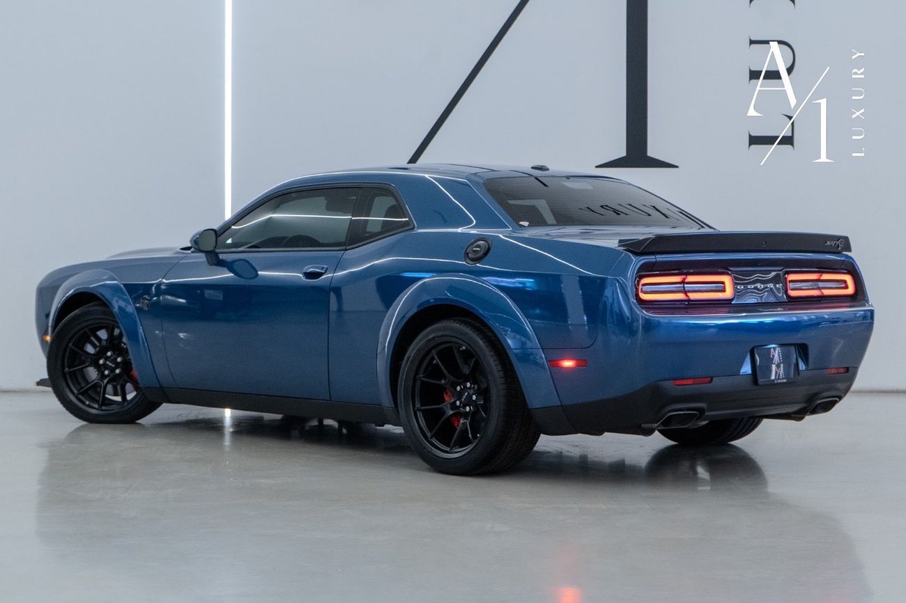 دودج تشالينجر SRT Hellcat Redeye Wide Body 6.2L 2022 Dodge Challenger, Widebody SRT Hellcat Redeye, Warranty, Serv