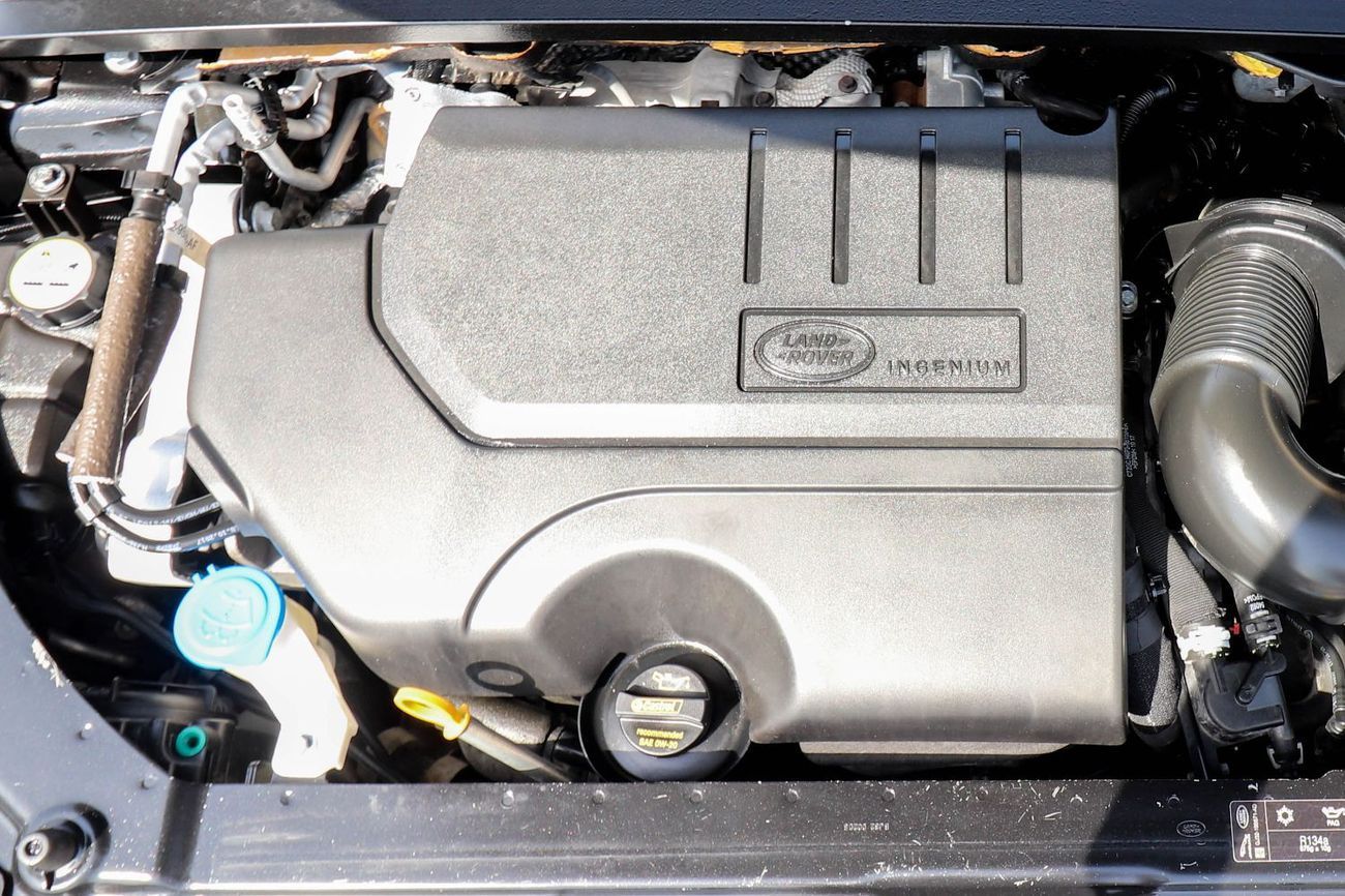 لاند روفر رانج روفر إيفوك P200 R-Dynamic HSE 2.0L