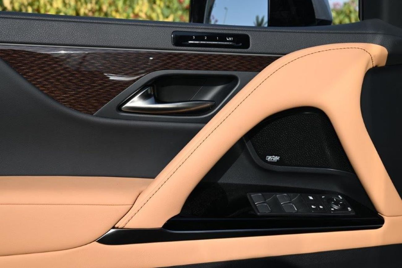 Lexus LX 700h HYBRID 3.5L AWD AUTOMATIC TRANSMISSION