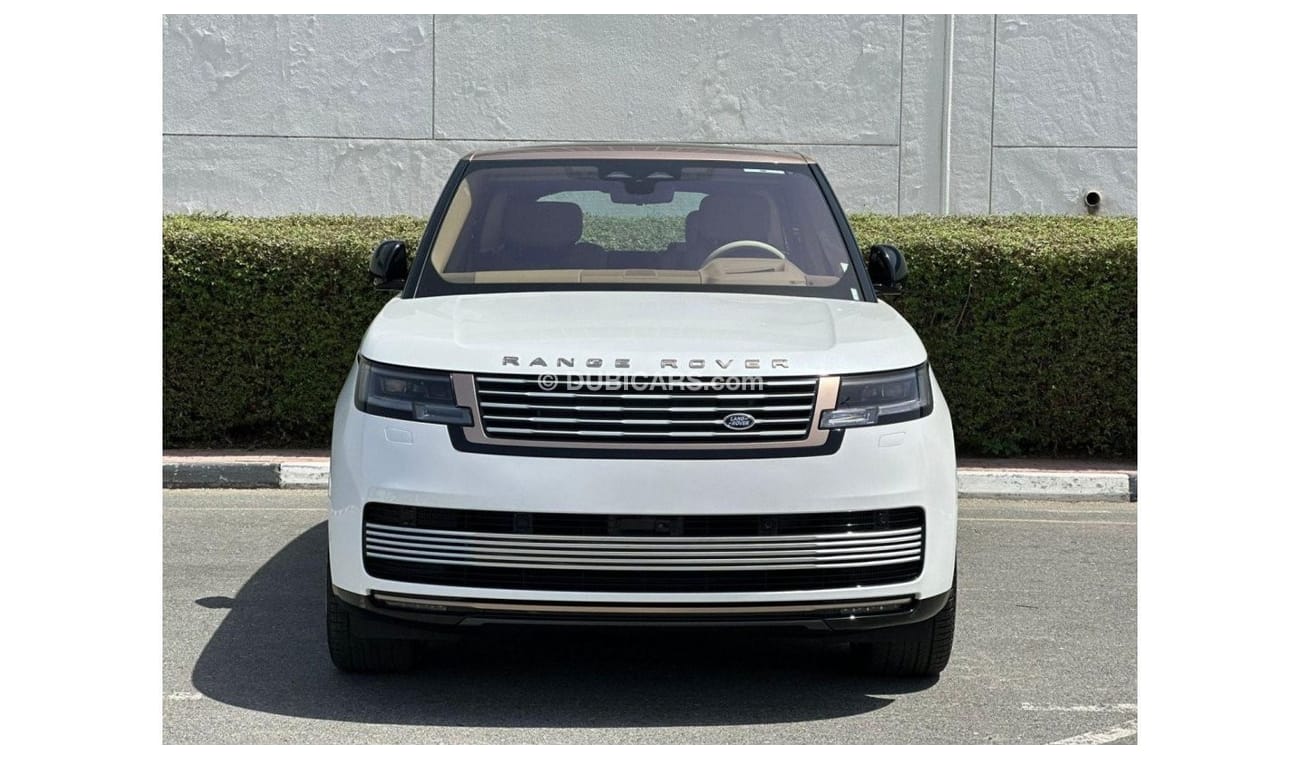Land Rover Range Rover WHITE ROSE GOLD GCC SPEC UNDER WARRANTY AND SERVICE
