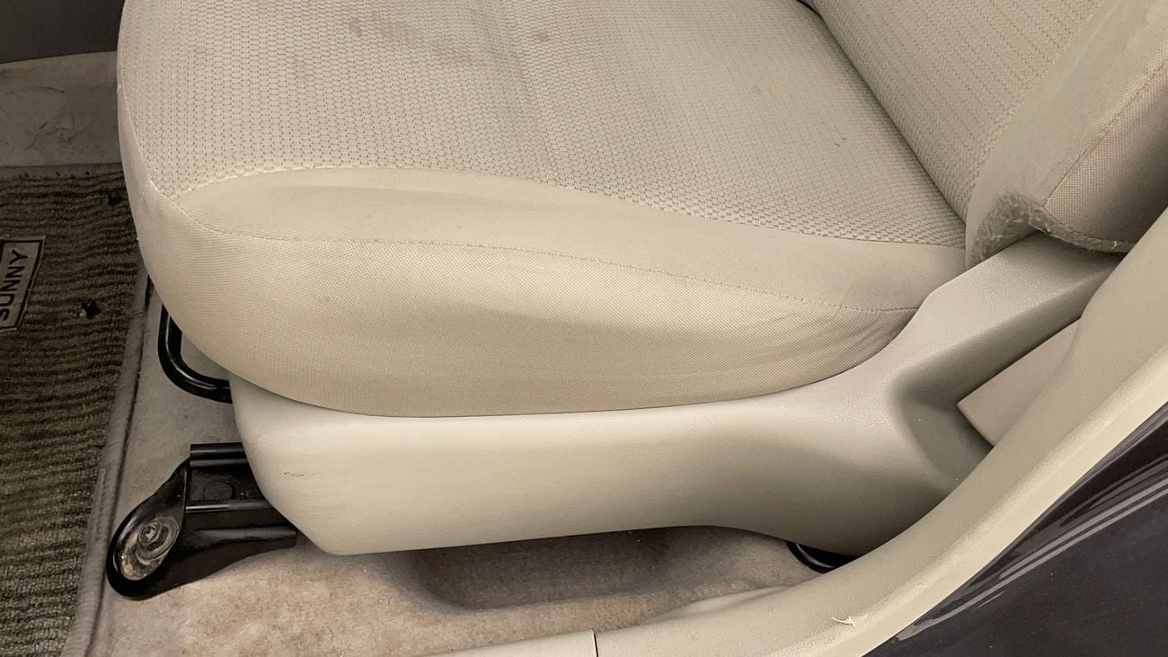 Nissan Sunny SV 1.5 | Zero Down Payment | Home Test Drive