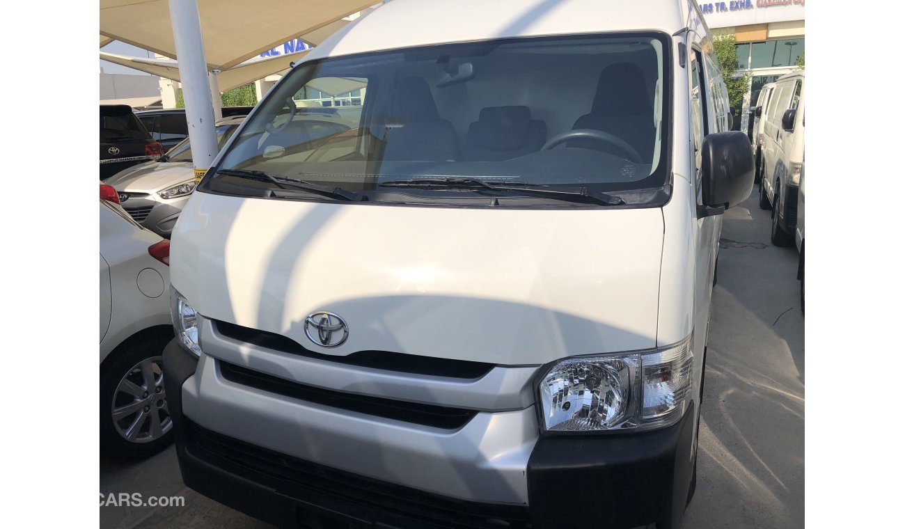 Toyota Hiace Toyota Hiace Highroof Van,2015. Free of accident with low mileage