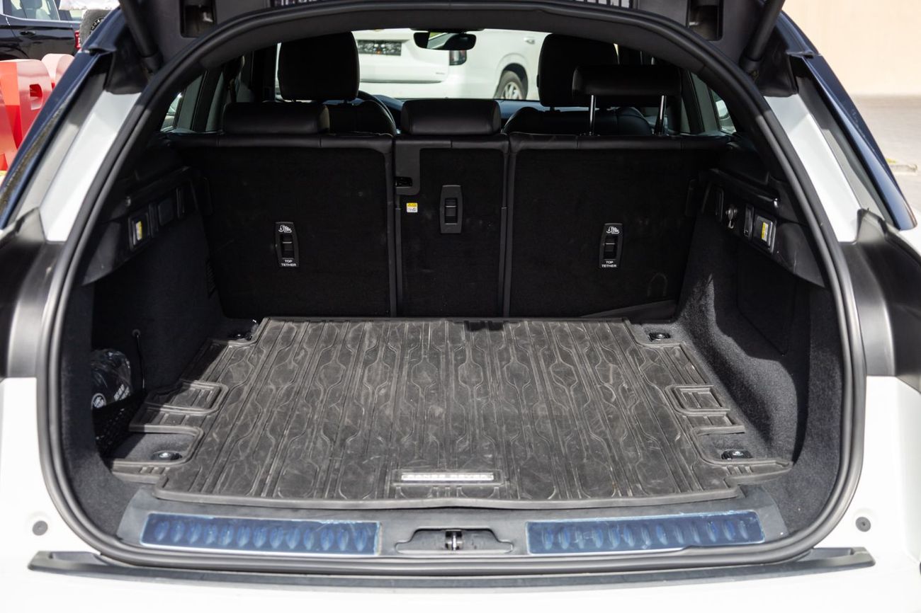 Land Rover Range Rover Velar Dynamic SE P250 2.0L