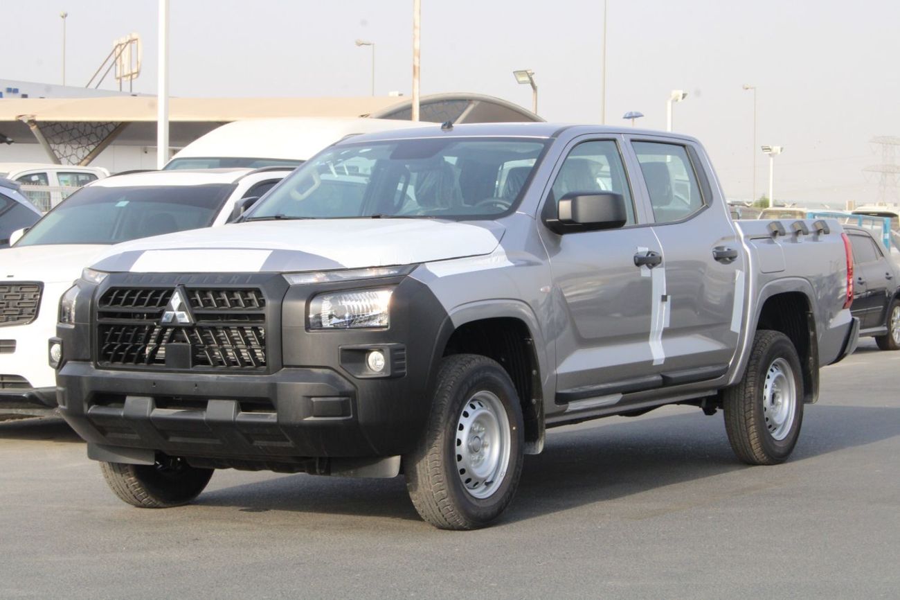 Mitsubishi L200 MITSUBIHSI L200 2.4L DIESEL DOUBLE CABIN 4 X 4 GL MANUAL