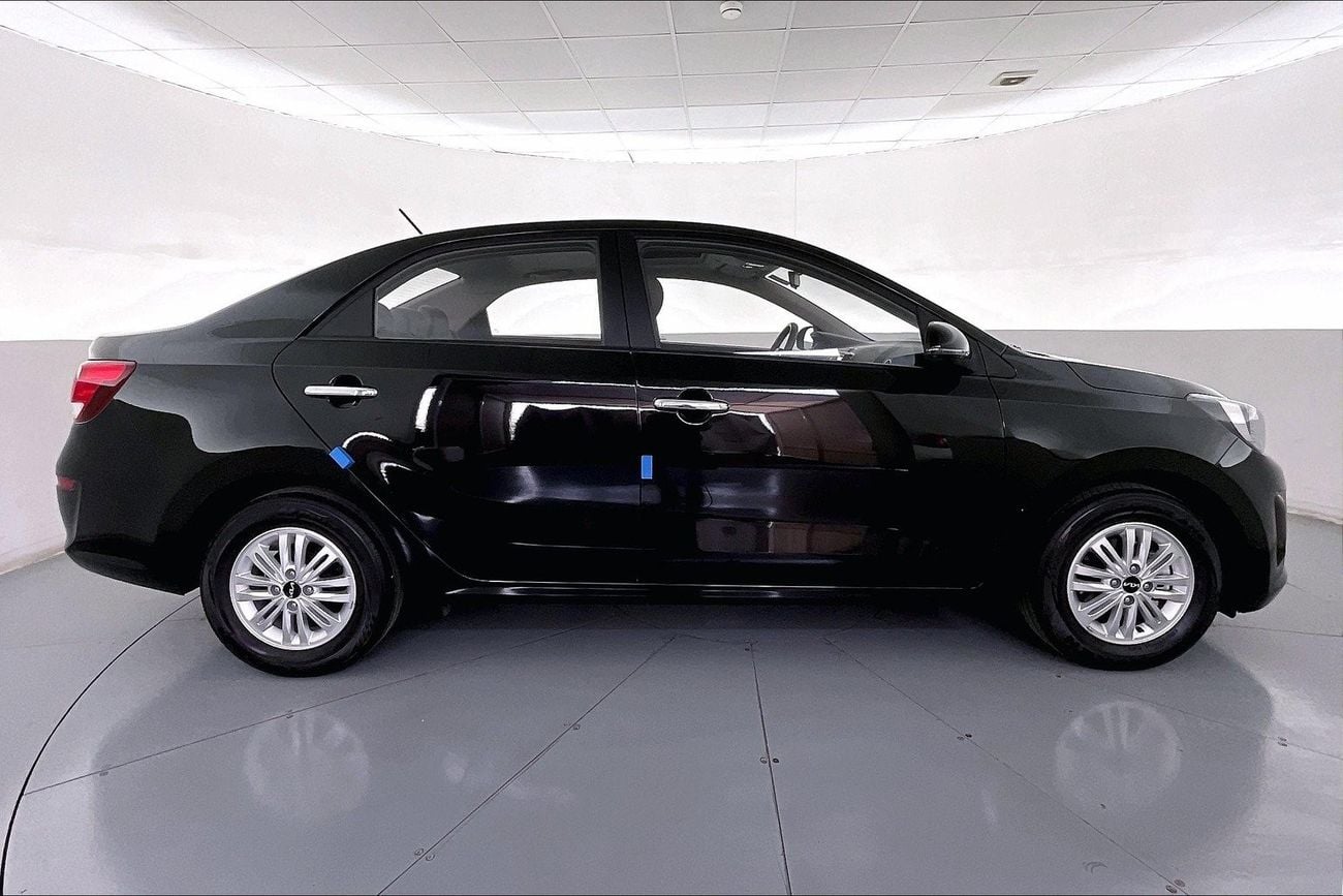 ميتسوبيشي اتراج GLX Mid | ضمان مجاني لمدة عام | 0 دفعة أولى