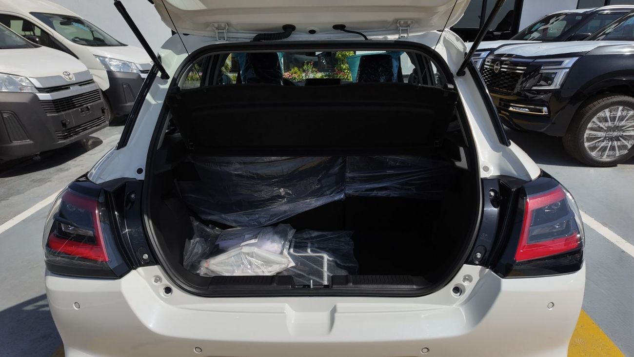Suzuki Swift SUZUKI SWIFT 1.2 GLX 2026 | AUTOMATIC TRANSMISSION