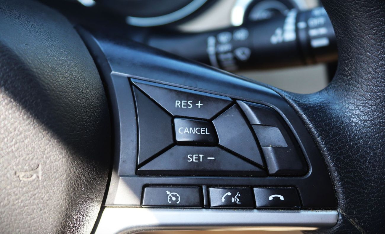 Nissan XTrail S 2.5L 4WD (5 Seater) NISSAN  X-TRAIL -2020 - GCC - Accident-free -2.5 L - 4WD - In excellent condit