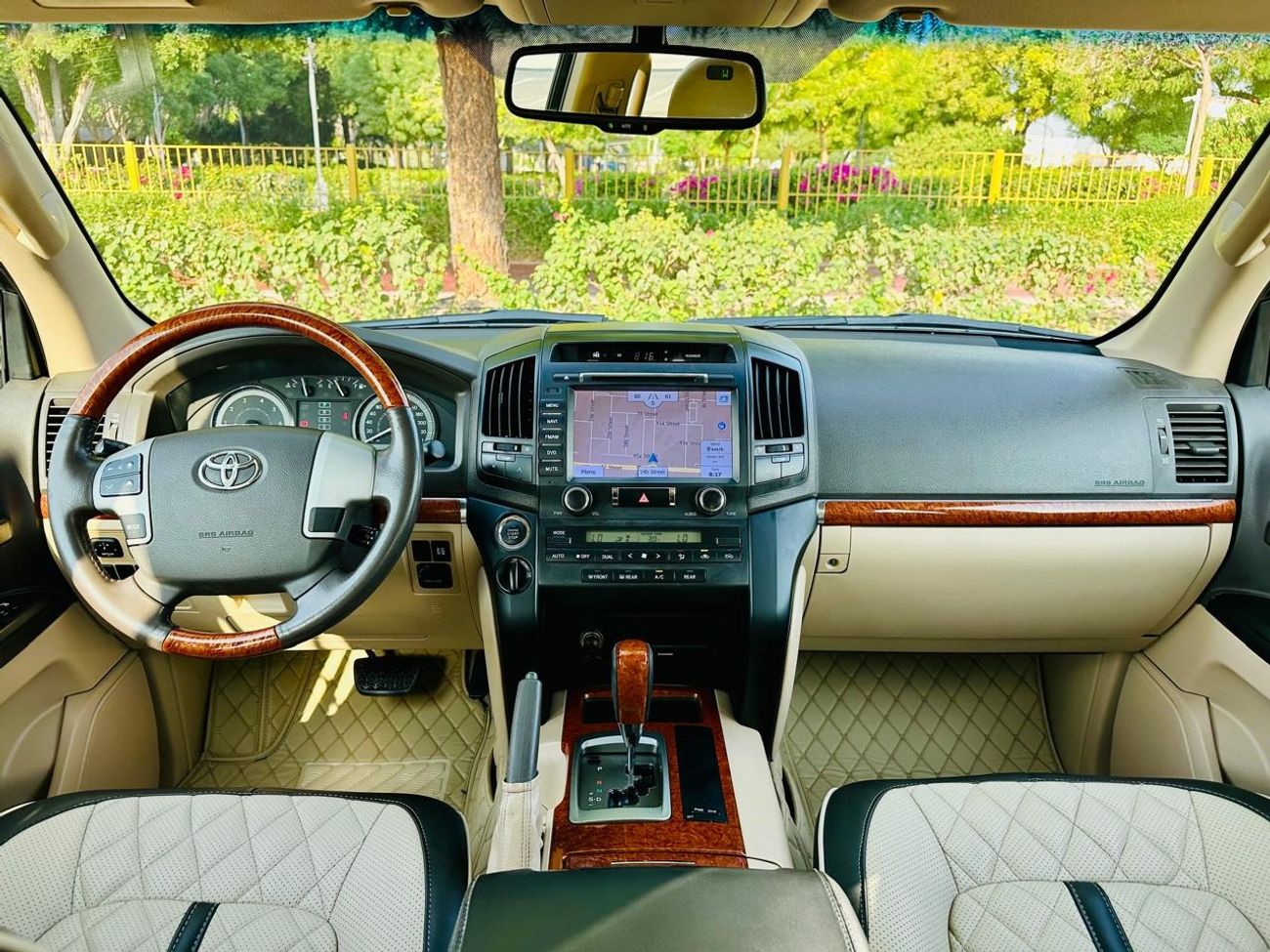 Toyota Land Cruiser GXR GT 4.6L 4WD