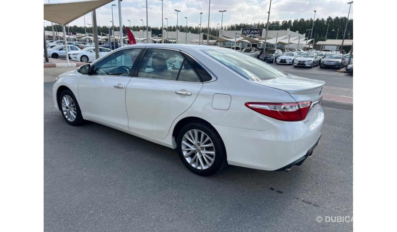 Toyota Camry 2017 Toyota Camry Limited (XV50) 4dr sedan 2.5 4cyl petrol automatic front wheel drive