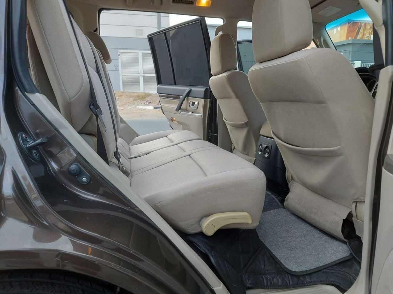 ميتسوبيشي باجيرو